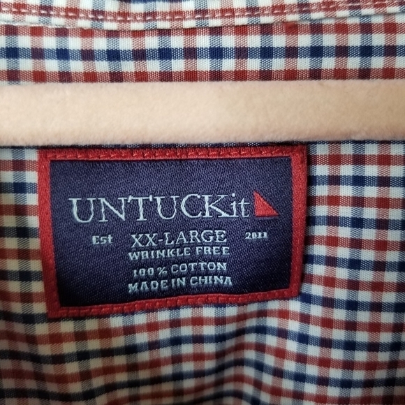 Untuckit red blue wrinkle free plaid shirt - Picture 4 of 9